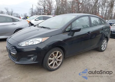 2019 Ford Fiesta Se z USA, uszkodzony, nr VIN 3FADP4BJ2KM133911